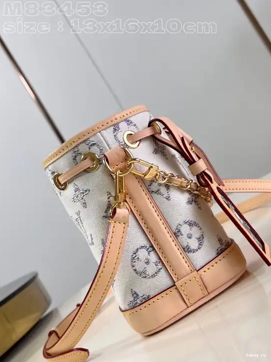NOÉ-13*16*10cm LOUIS VUITTON NANO 0706